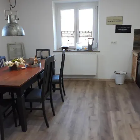 Zum Scheunenhof - Appartement Ichenhausen